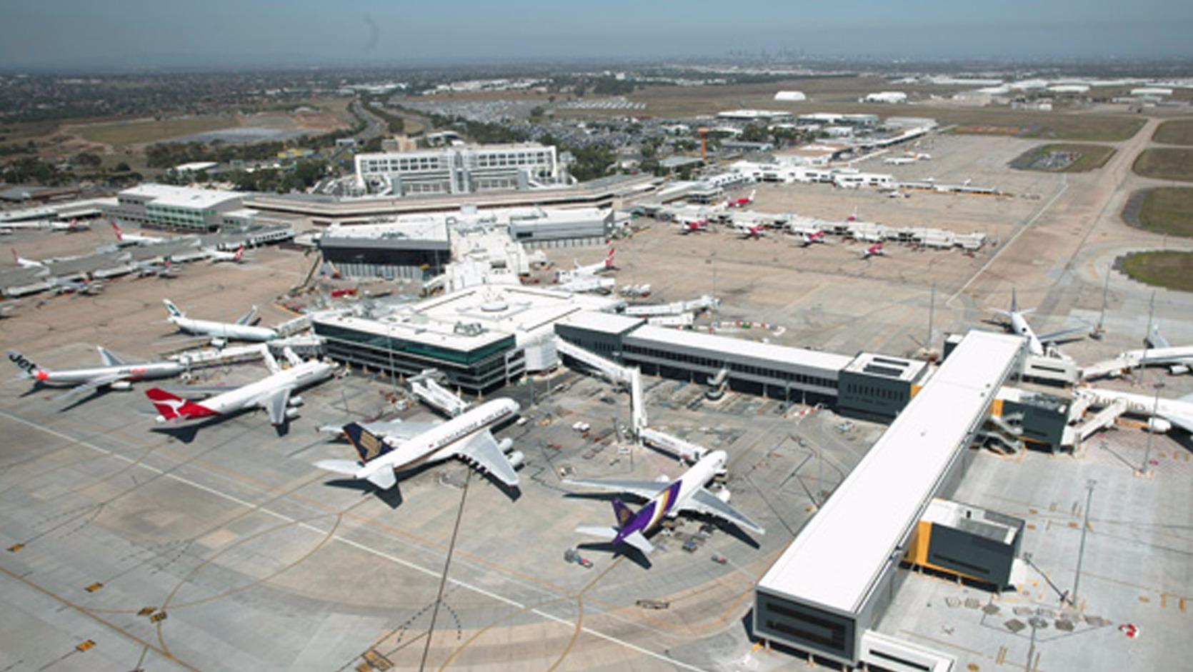 melbourneairportaustralianaviation.jpg