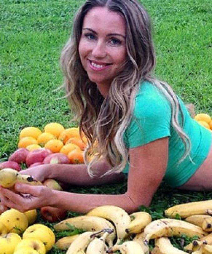 Freelee The Banana Girl Before And After