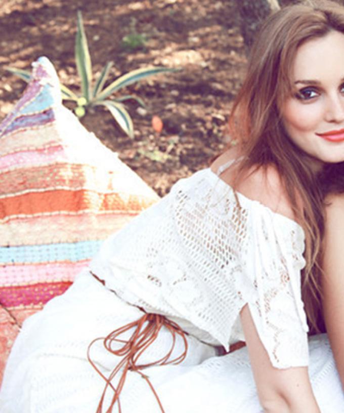 Leighton Meester S Christmas Cover Will Make Your Heart Melt