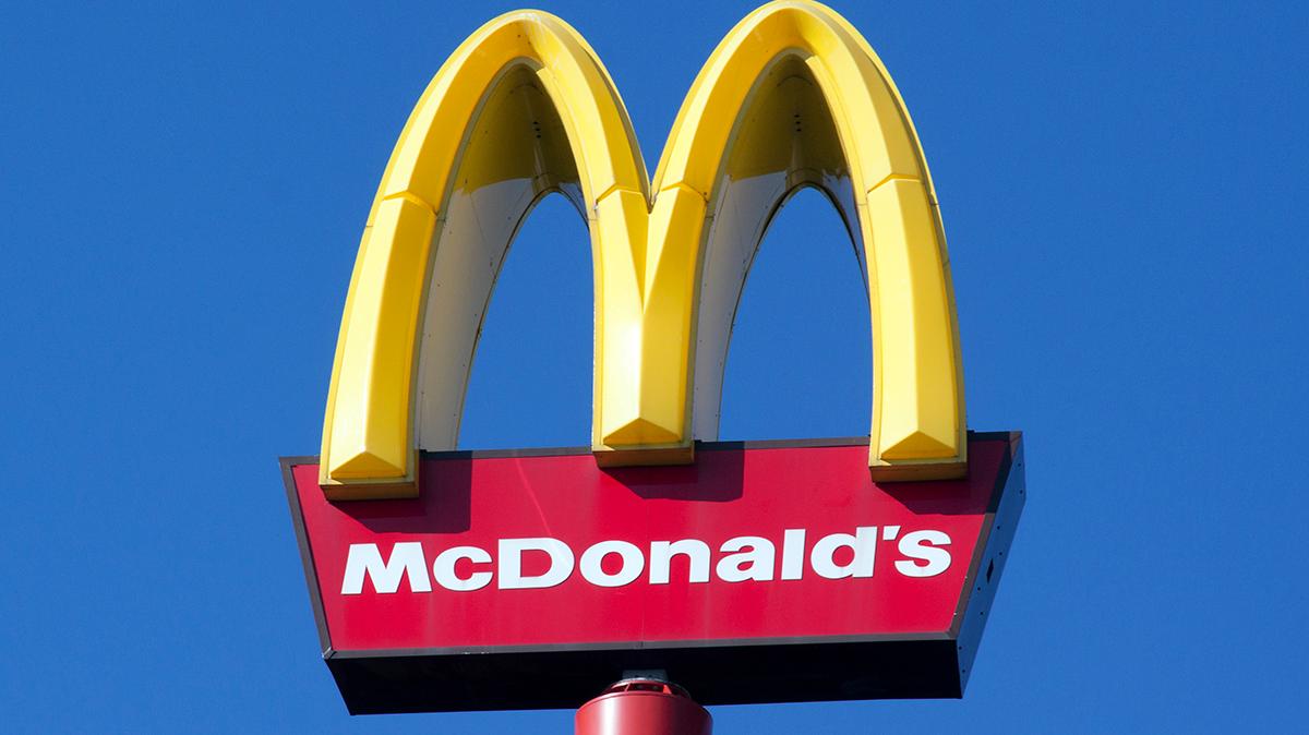 TWELVE McDonalds Restaurants Closed In Melbourne After Delivery Driver