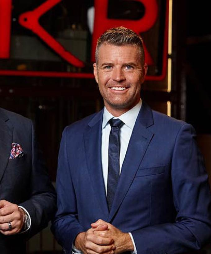 Reports Controversial Chef And Mkr Judge Pete Evans Has Ditched Channel 7
