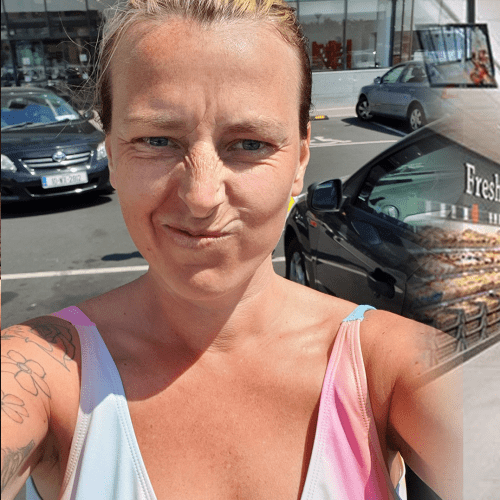 Woman Shocked After She's Told To 'Wear Something Different' At The Supermarket By Staff Member