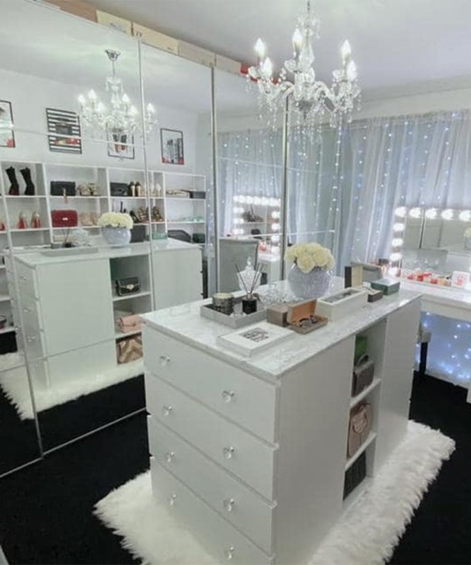 This Walk In Wardrobe Created With Kmart Items Has Blown People S Minds