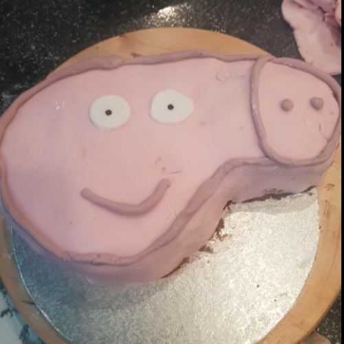 You Won't Be Able To Stop Laughing When You See This Naughty Peppa Pig Cake Fail