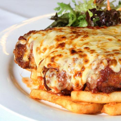Here's Where You Can Get The Best Chicken Parma In Melbourne!