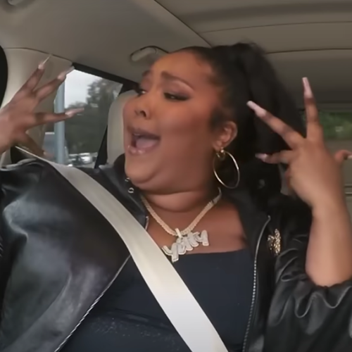 Lizzo Has A Wardrobe Malfunction Mid-Carpool Karaoke!