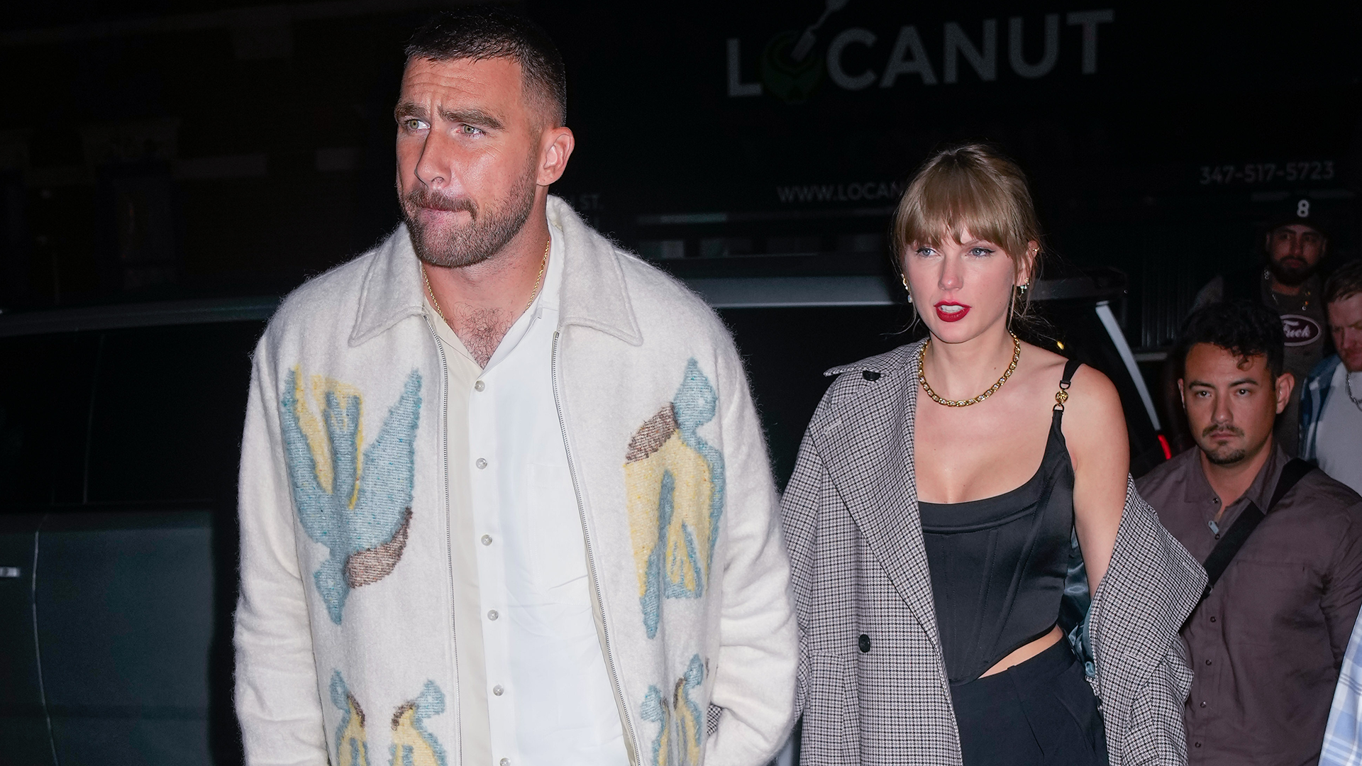Taylor Swift And Travis Kelce Make Surprise Cameo Appearances On SNL